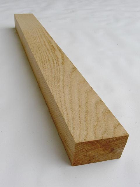 Oak, Red Turning Square 2-1/4 x 26